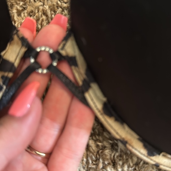 EXTREME PUSH UP BRA - Picture 3 of 4